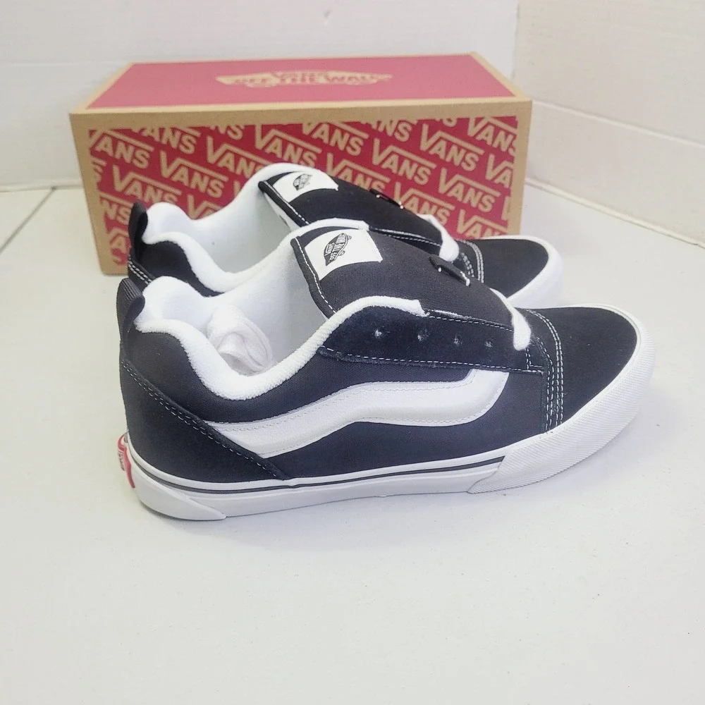 Vans Kids Knu Skool Skate Shoes Size 7Y Black White Puffy Suede Sneakers